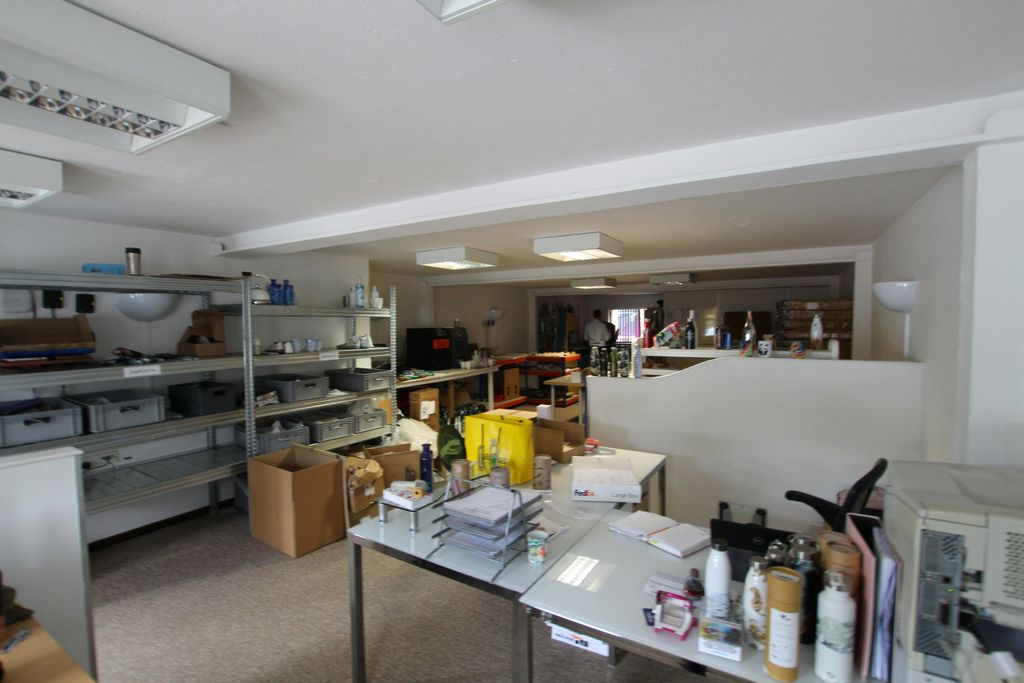 Property photo 3 of 3 Img_3374.Jpg