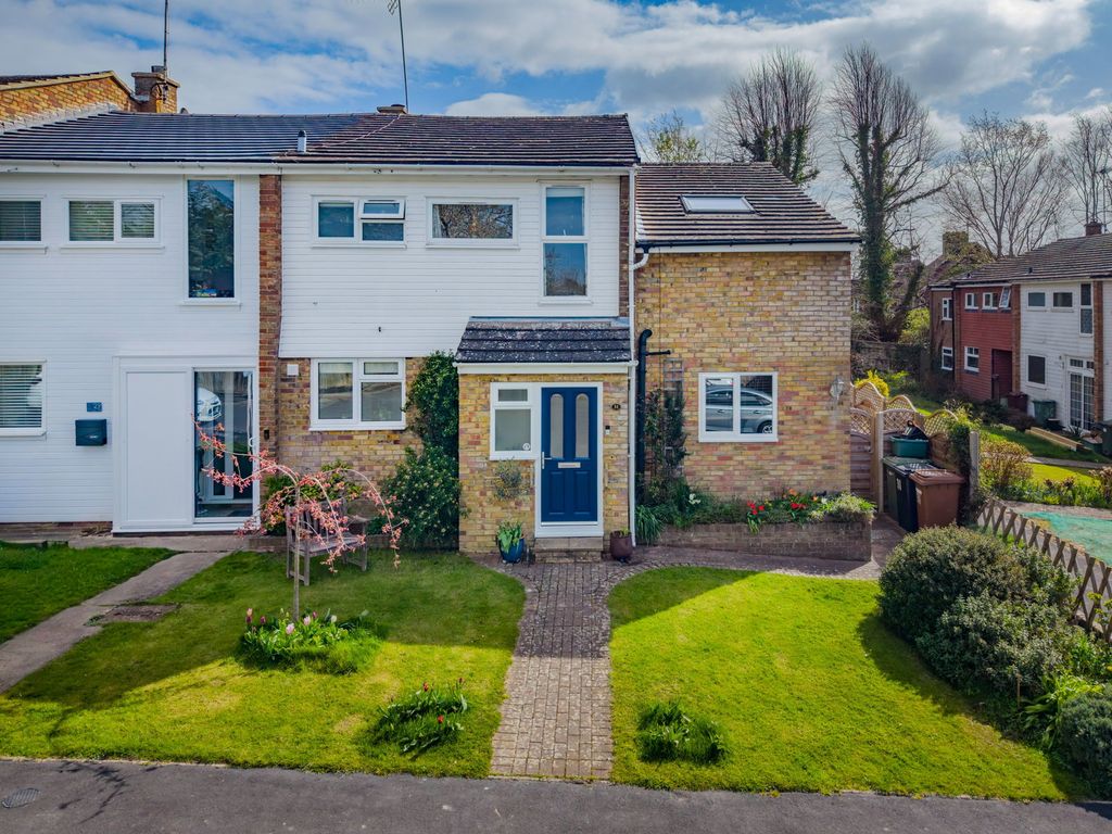 Property photo 2 of 38