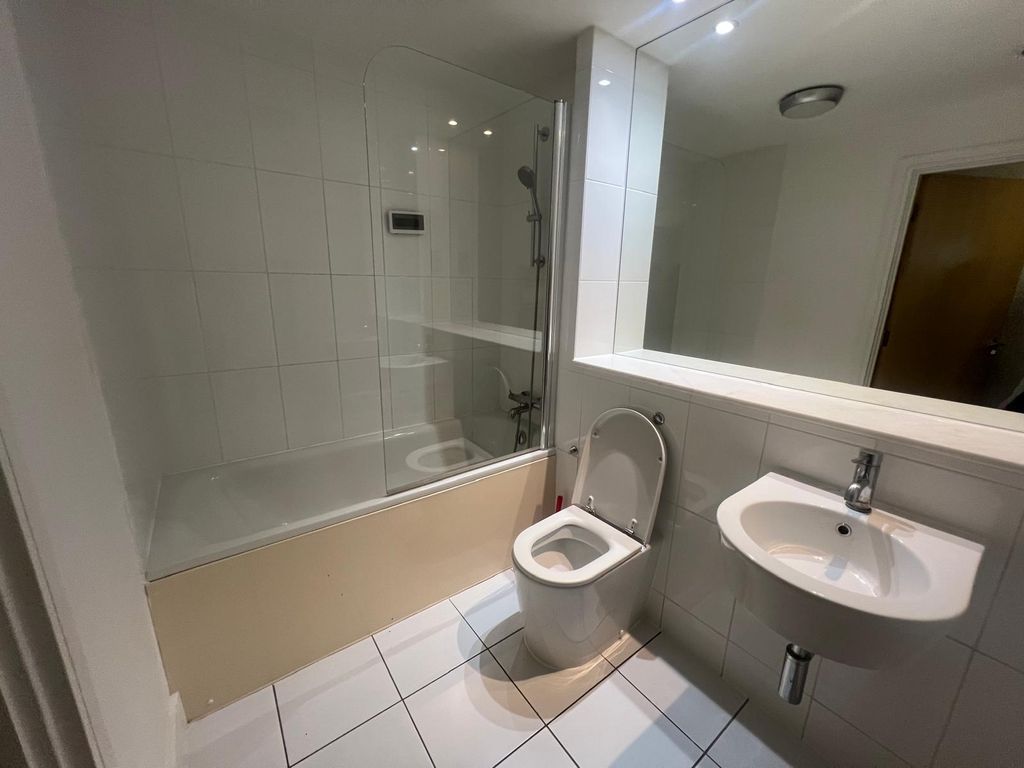 Property photo 3 of 36