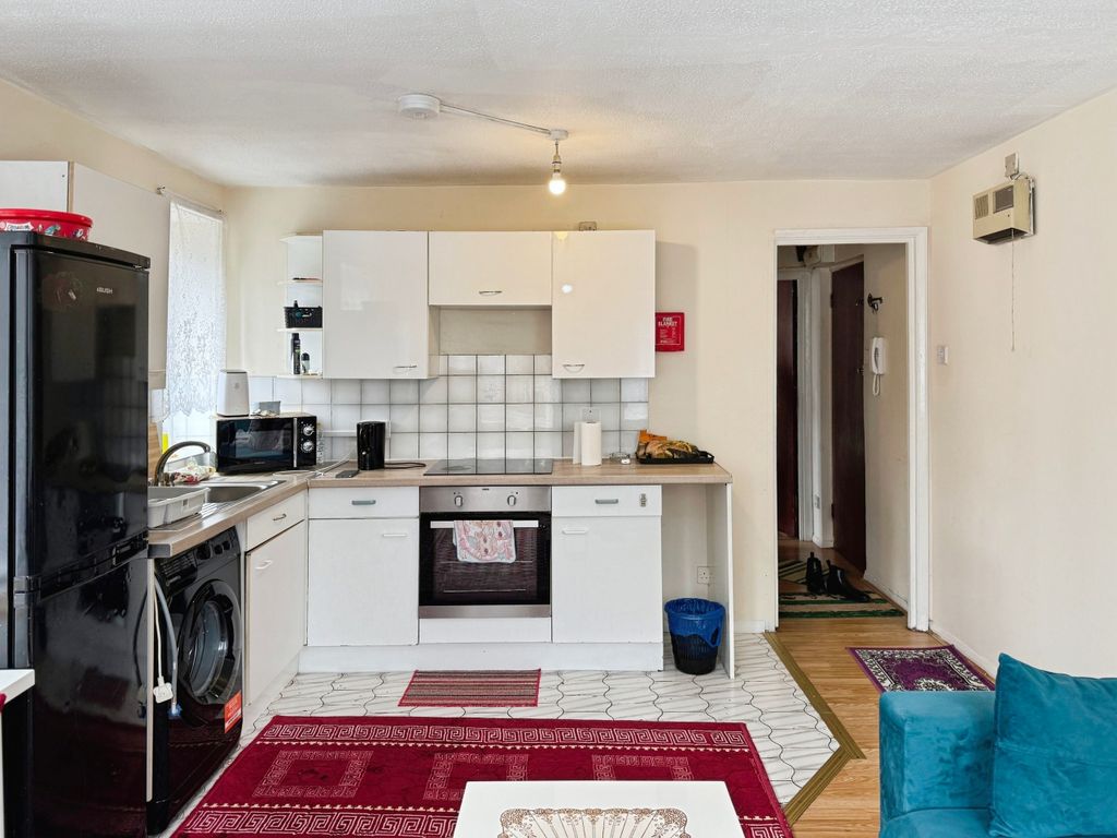 Property photo 3 of 6 2F288B98-Img_2717.Jpeg