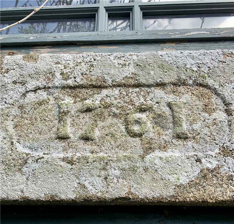 Property photo 3 of 99