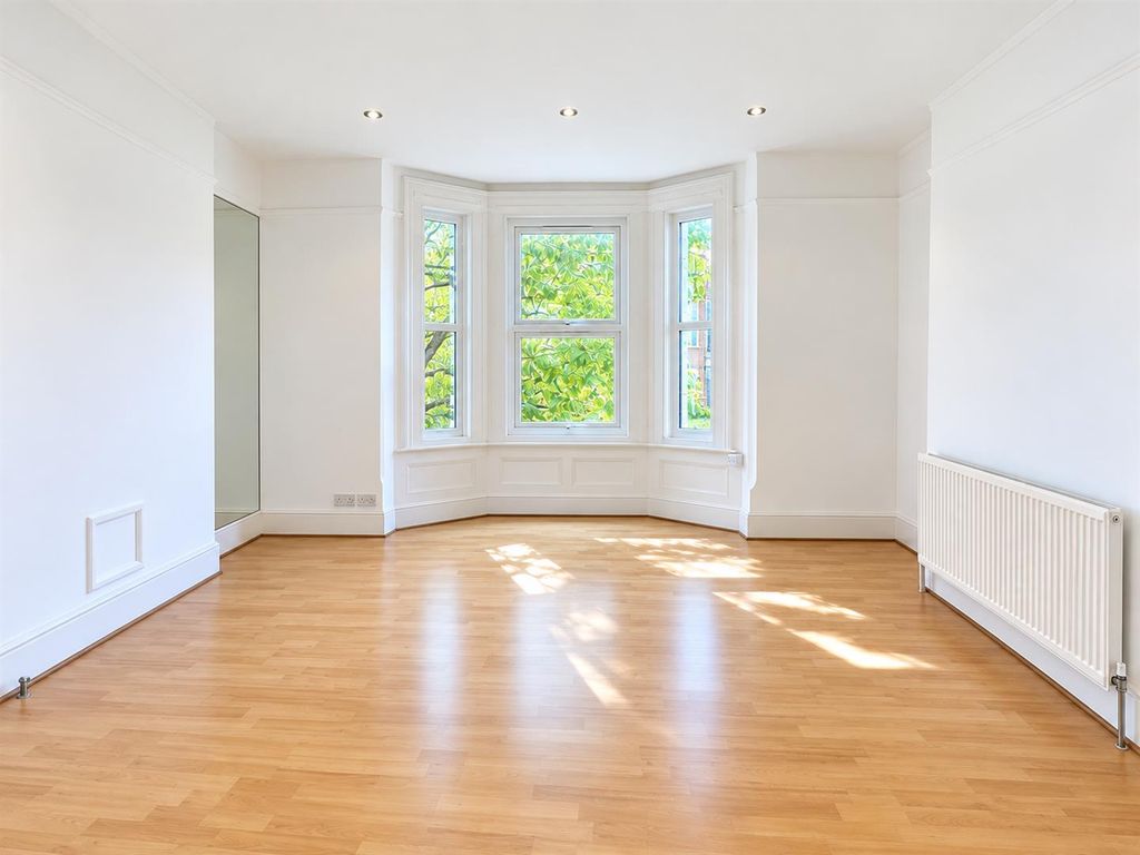 Property photo 1 of 9 1