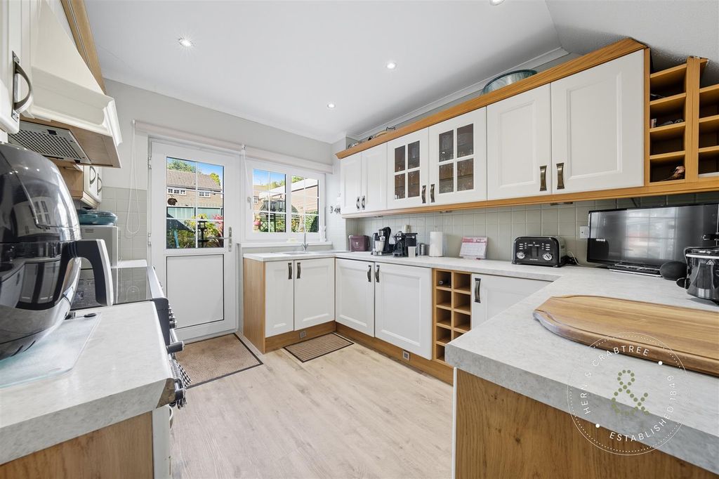 Property photo 2 of 36 Glyn Eiddew (25).Jpg