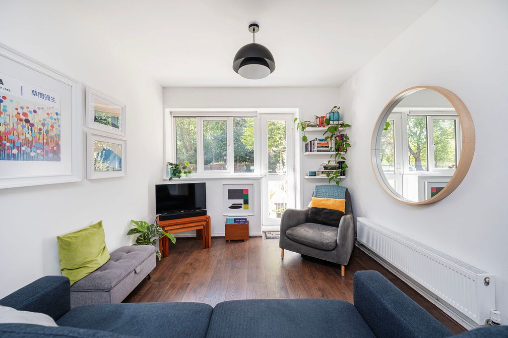 Property photo 1 of 23