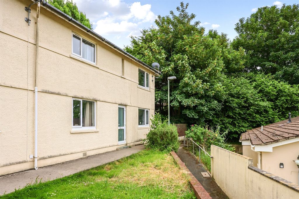 Property photo 1 of 23 Picture No. 29