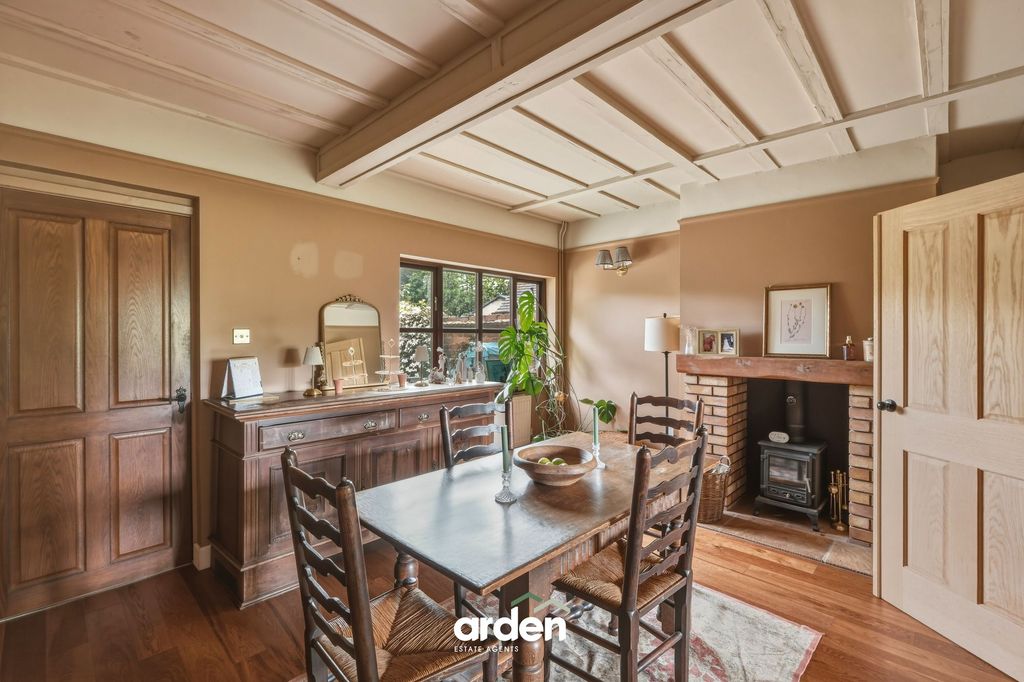 Property photo 3 of 14