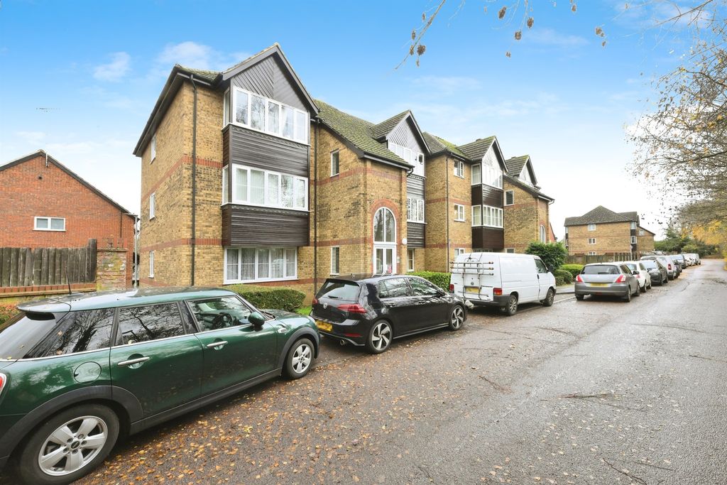 Property photo 1 of 23