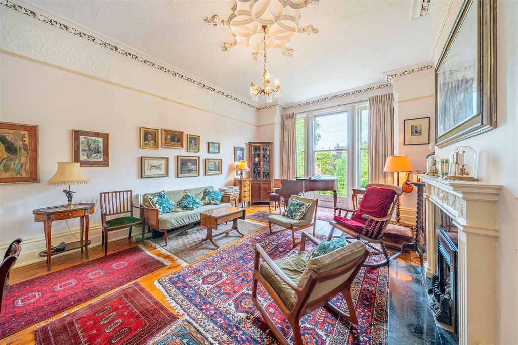 Additional image 4 of 2 bed flat for saleCavendish Road East, The Park NG7