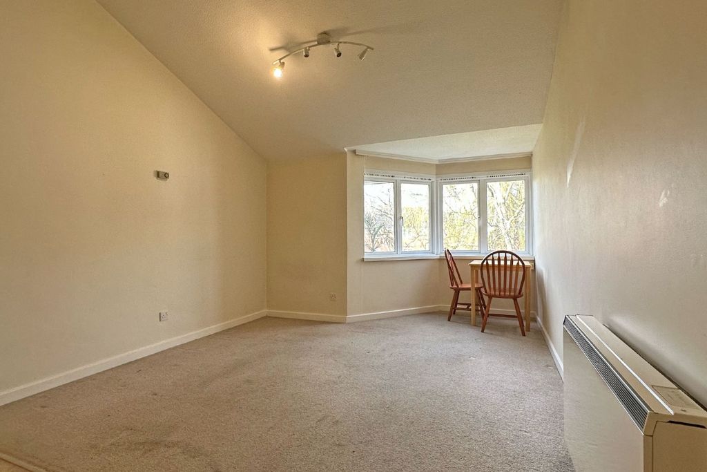 Property photo 3 of 7 2251417