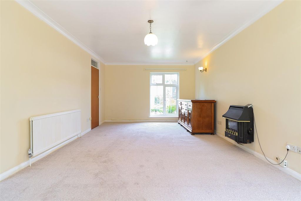 Property photo 3 of 24 Img_8361.Jpg
