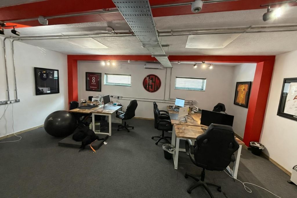 Property photo 2 of 3 c8229d85-272F-436d-B8Aa-0dc571d8B43c.Png