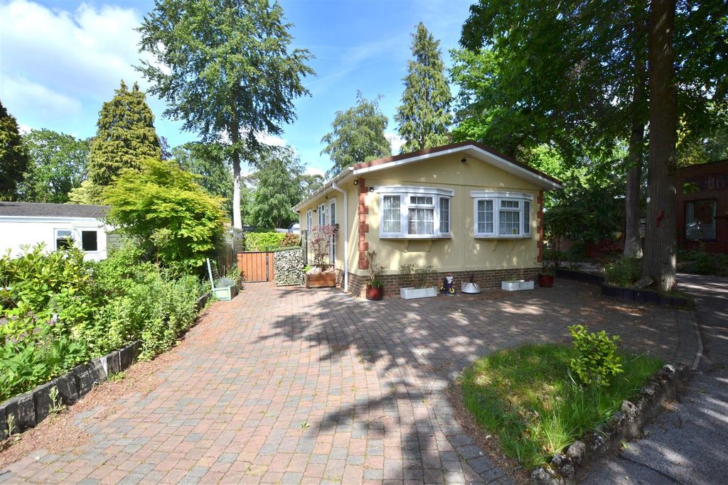 Property photo 1 of 16 Front.Jpg