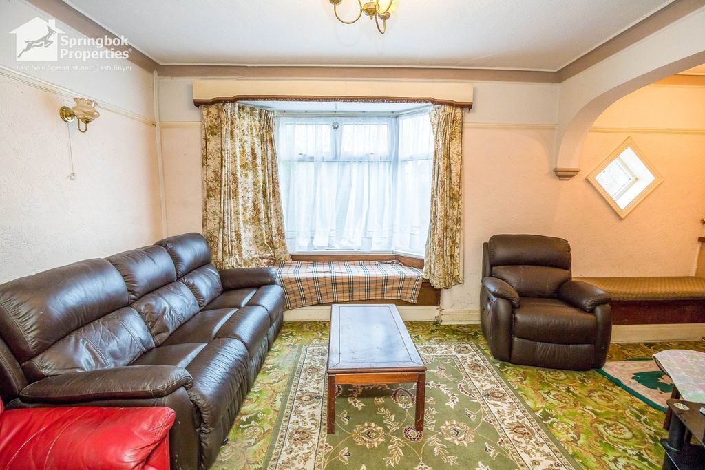 Property photo 2 of 10 Image 2