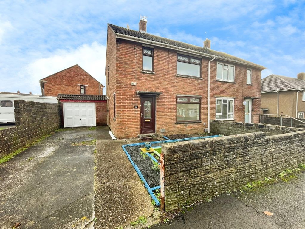 Property photo 1 of 12