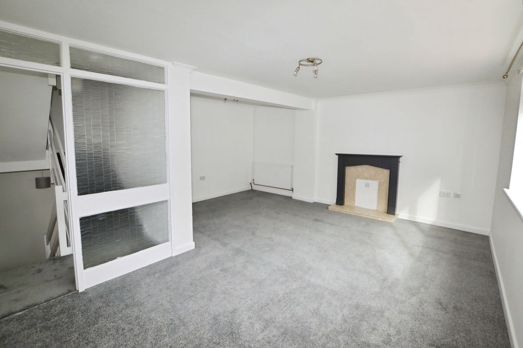 Property photo 2 of 14 Pbox-Img.Jpg