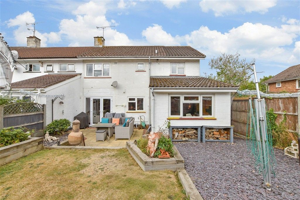 Property photo 2 of 17 Rear Garden