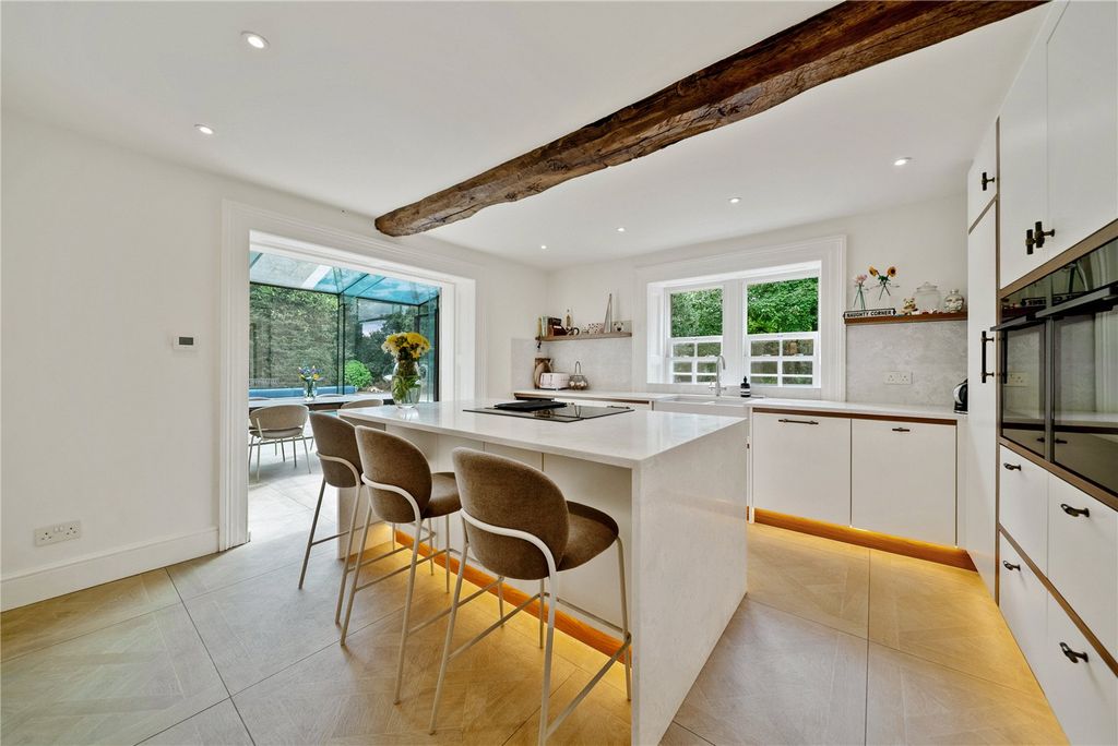 Property photo 2 of 24 Kitchen Diner
