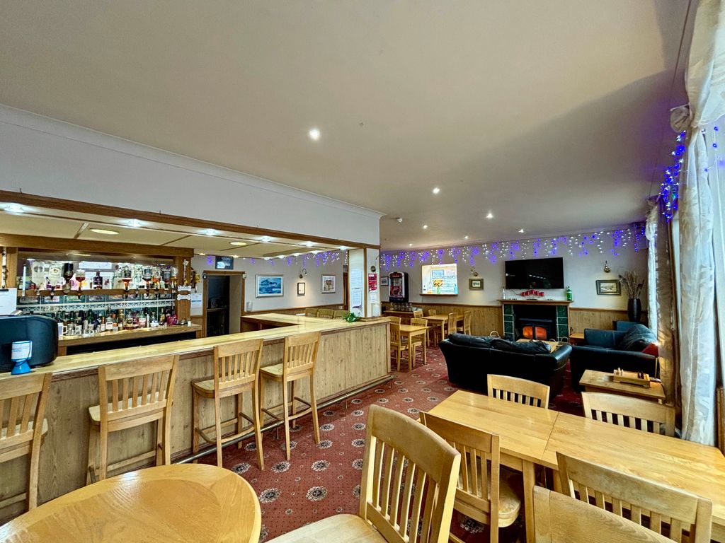 Property photo 2 of 24