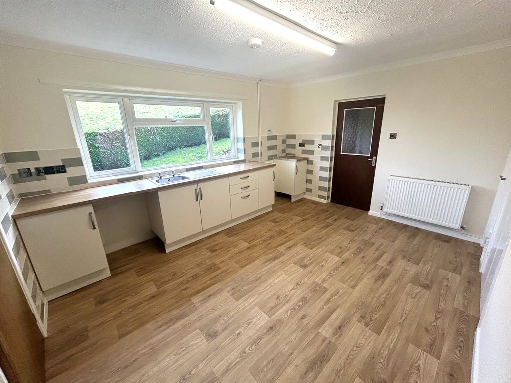 Property photo 2 of 17 Picture No. 17