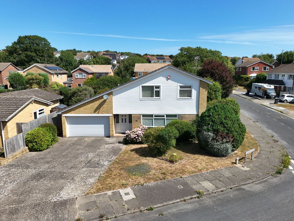 Property photo 1 of 22