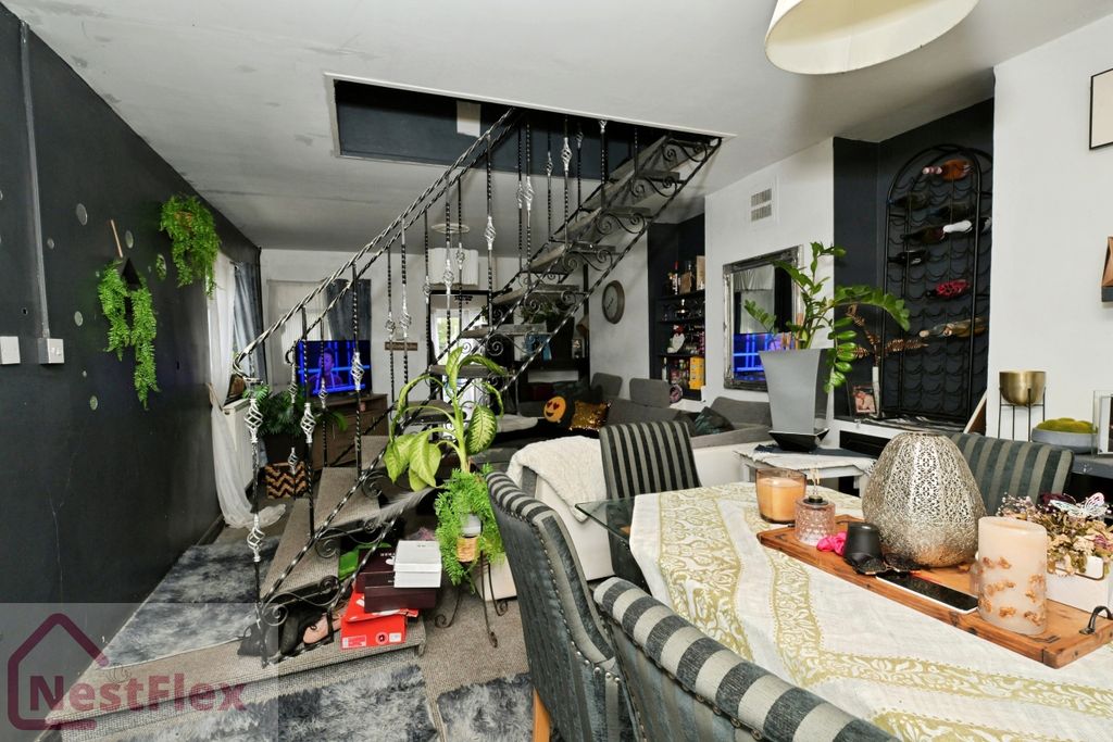 Property photo 2 of 16 Nz9_4485