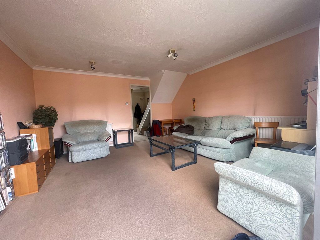 Property photo 2 of 10 Picture No. 07