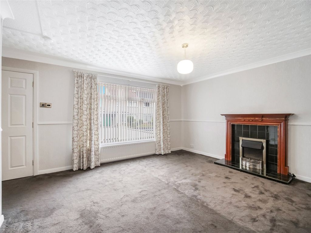 Property photo 3 of 17 Picture No. 06