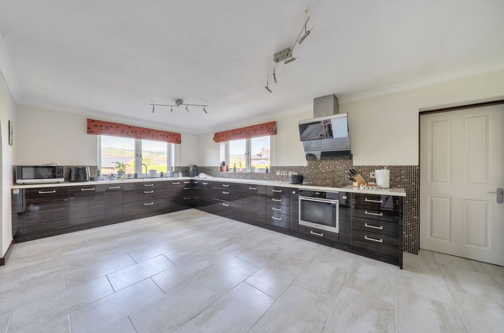 Property photo 2 of 28 1447422-16-69E916...