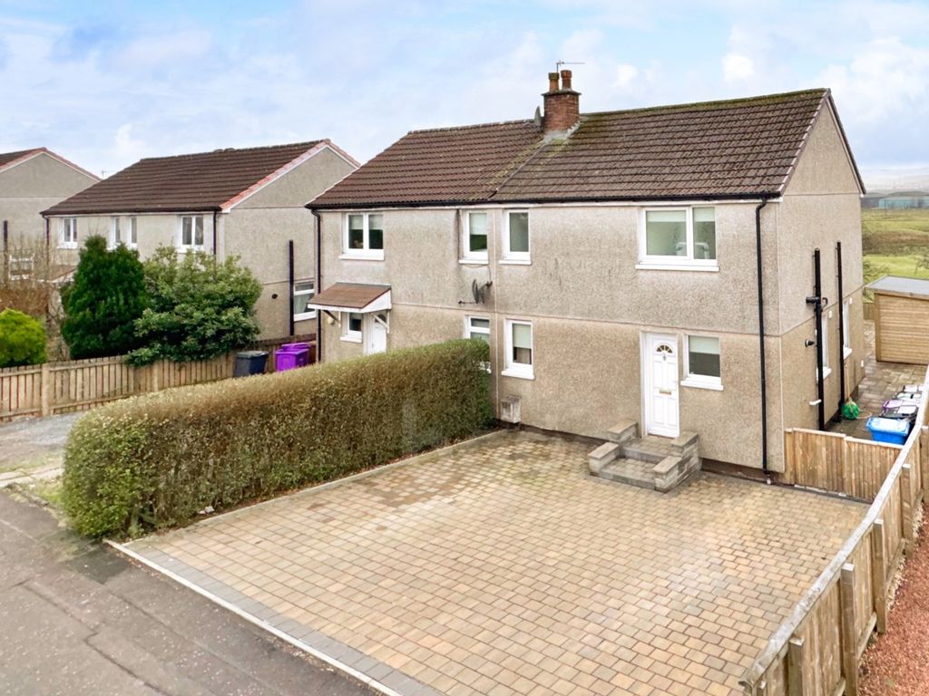 Property photo 1 of 18 Hawthorn Crescent, Beith Two Bedroom Semi Detached