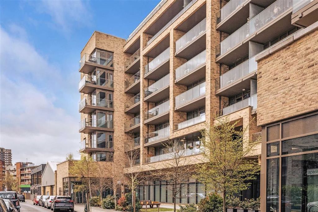 Property photo 1 of 10