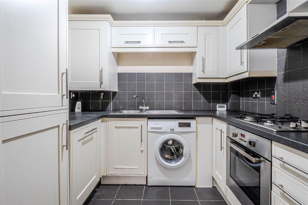 Property photo 3 of 7 Picture No. 05