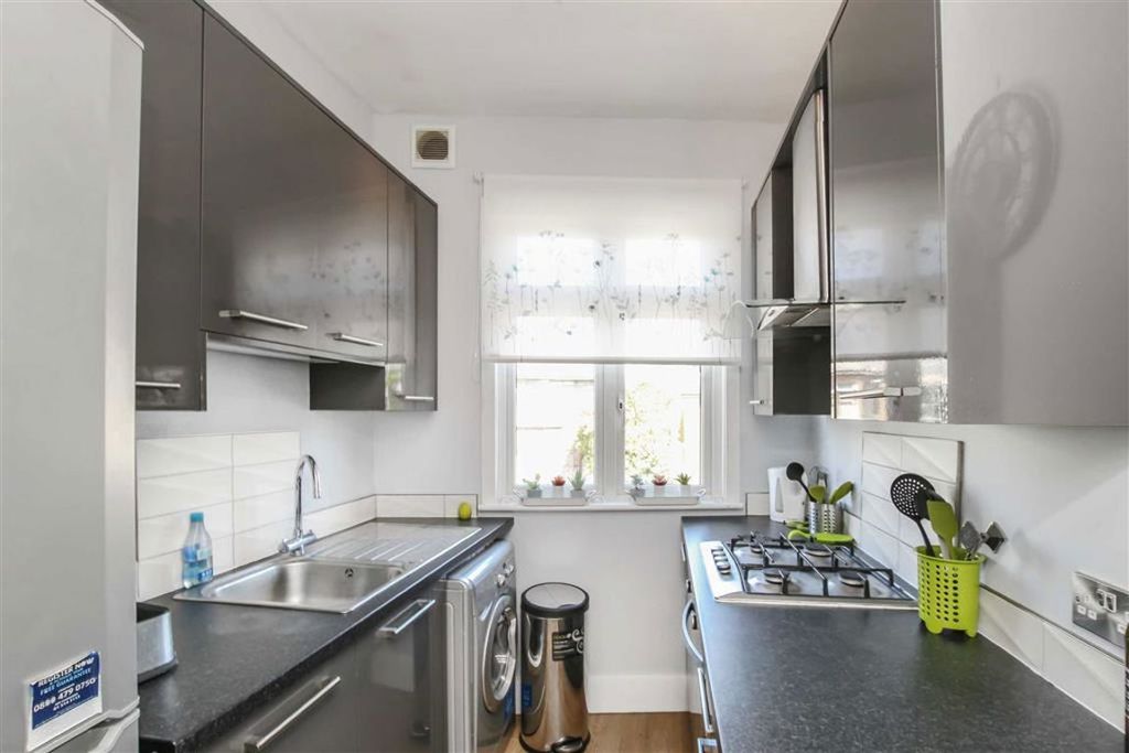 Property photo 2 of 4