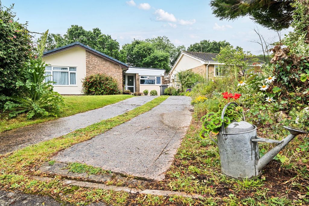 Property photo 1 of 21