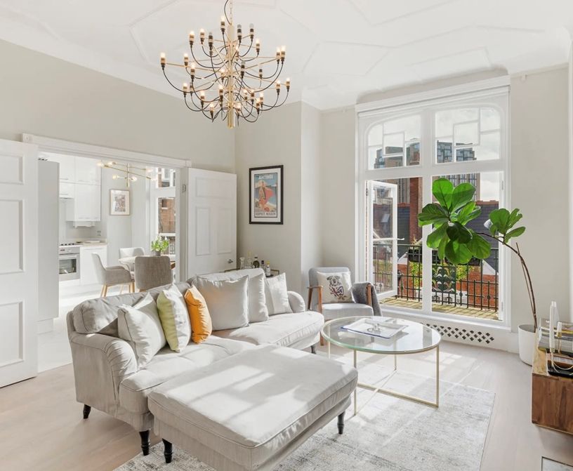 Property photo 2 of 11 Reception Room