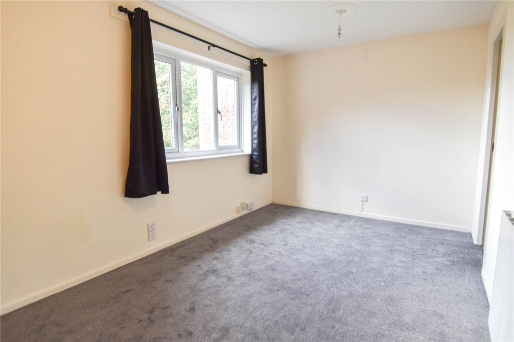 Property photo 2 of 7 Picture No. 05