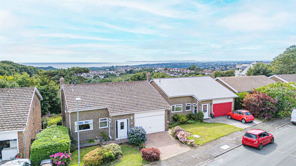 Property photo 2 of 33 Dji_20250802154758_0490_D_Alto.Jpg