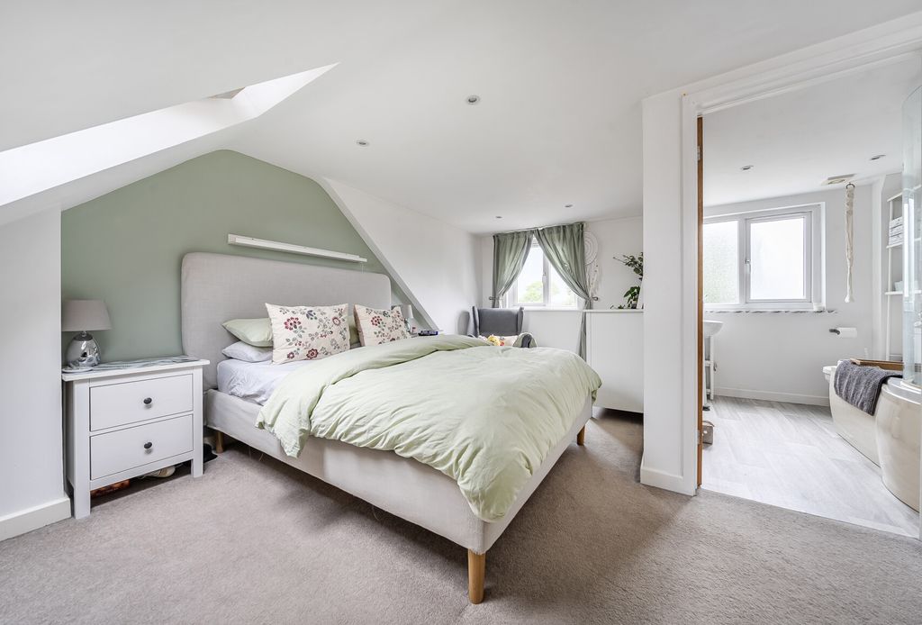 Property photo 3 of 17 1333290-19-6890Cf...