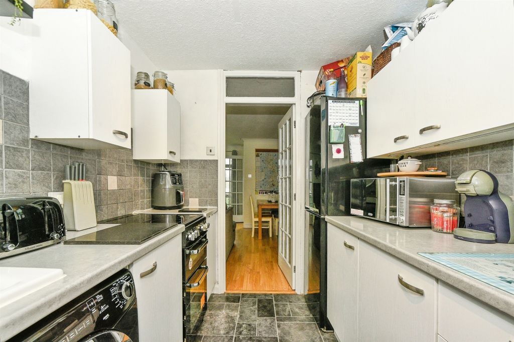 Property photo 3 of 14