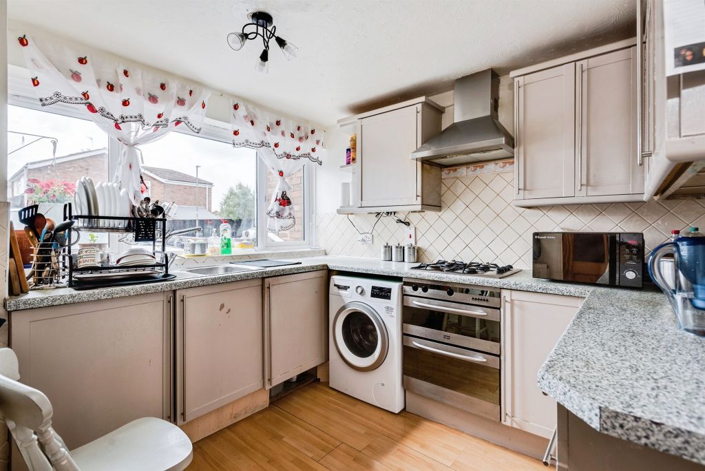 Property photo 2 of 14