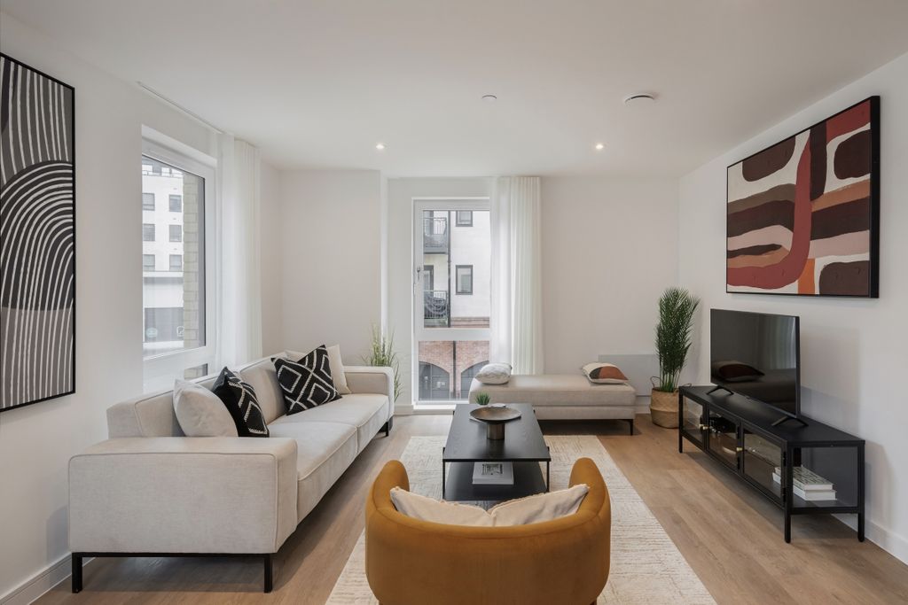 Property photo 2 of 12 2