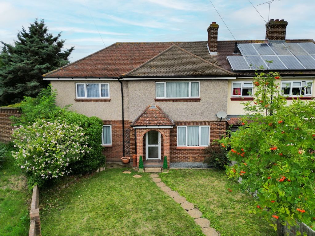 Property photo 1 of 22 4390041