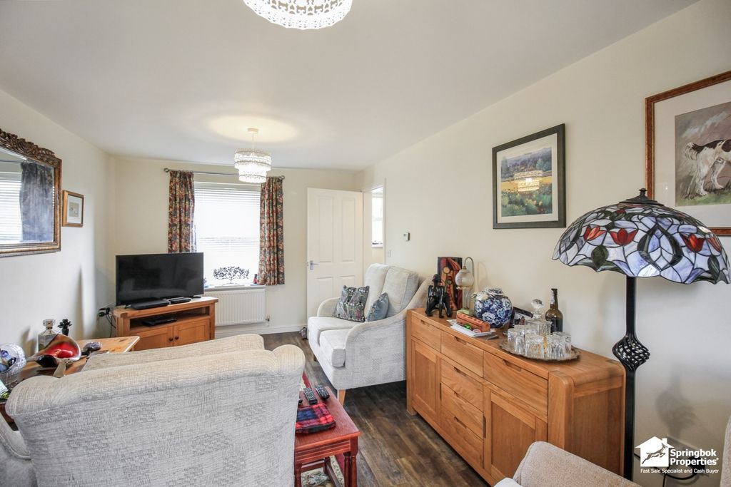 Property photo 3 of 14 Image 2