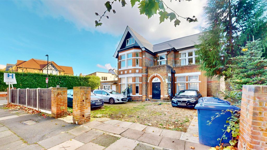 Property photo 1 of 4