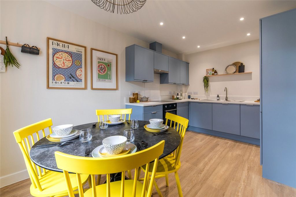 Property photo 3 of 10 Picture No. 25