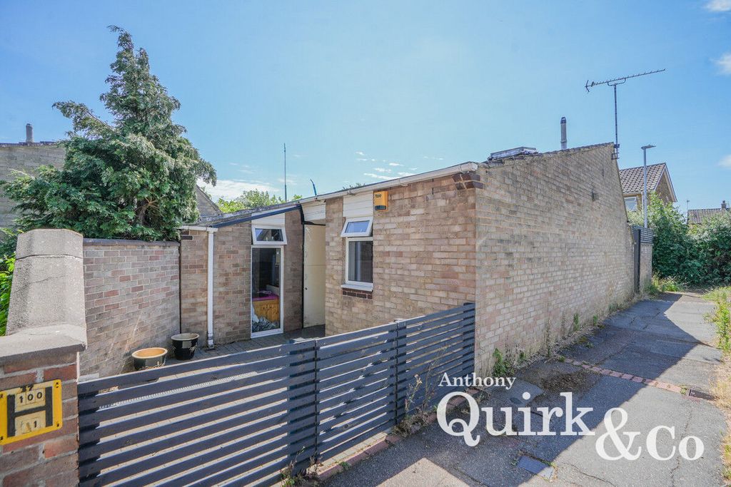 Property photo 1 of 7
