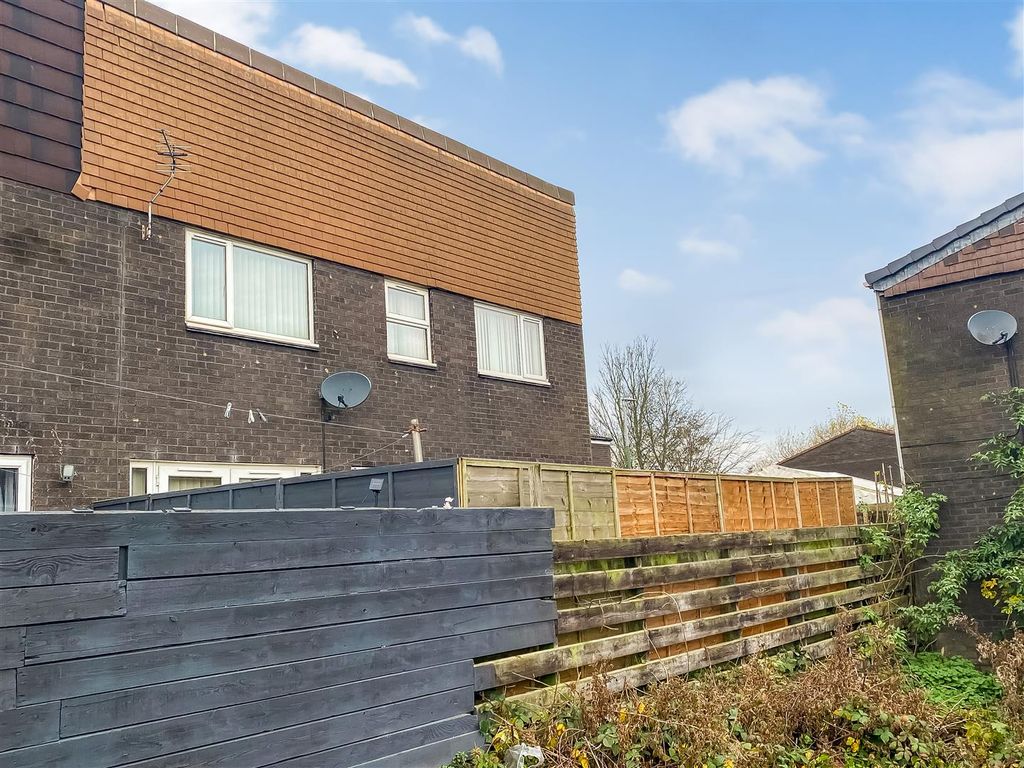 Property photo 1 of 7 Front Elevation