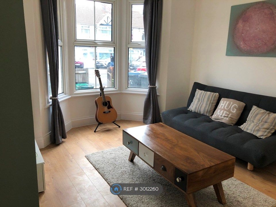 Property photo 1 of 9