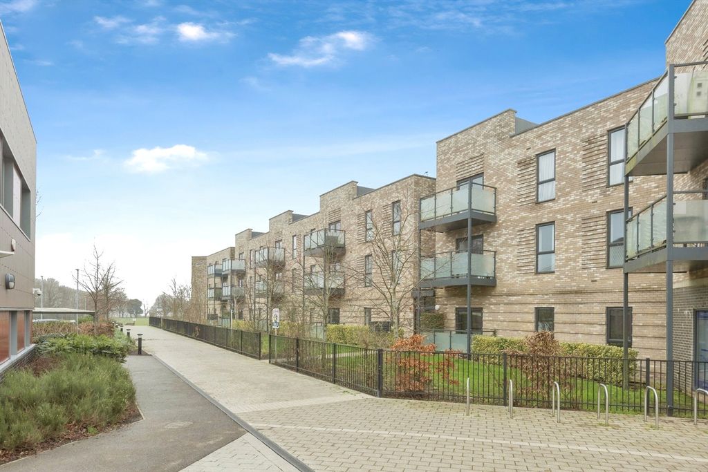 Property photo 1 of 8 Picture No. 01