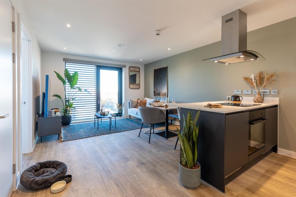 Property photo 1 of 16 1 Bed-3.Jpg