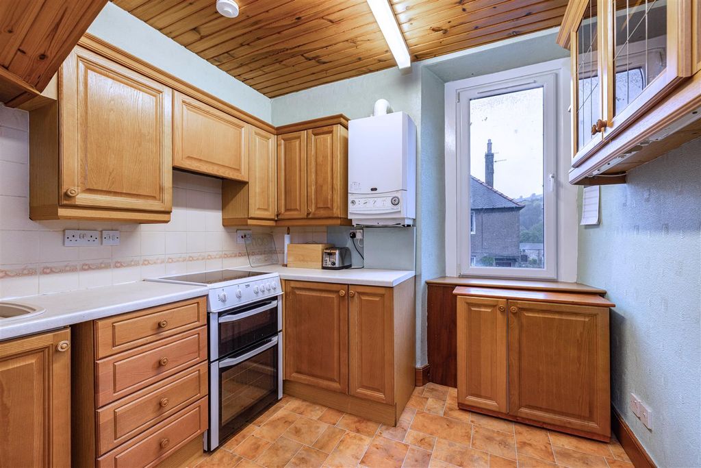 Property photo 3 of 16 107 Wood Street Galashiels 06.Jpg